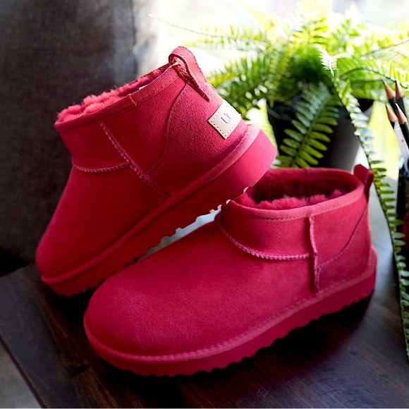 UGG | Shoes | Nwt No Box Ugg Classic Ultra Mini Boot Garnet Red Msrp 5 ...